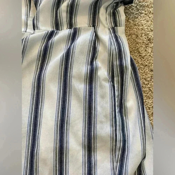 Altar’d State Blue and white striped shorts jumpsuit romper medium - Picture 6 of 10